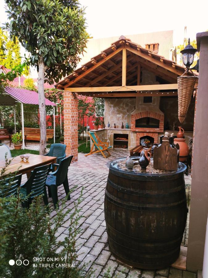 Guesthouse Mery Kobuleti Bagian luar foto