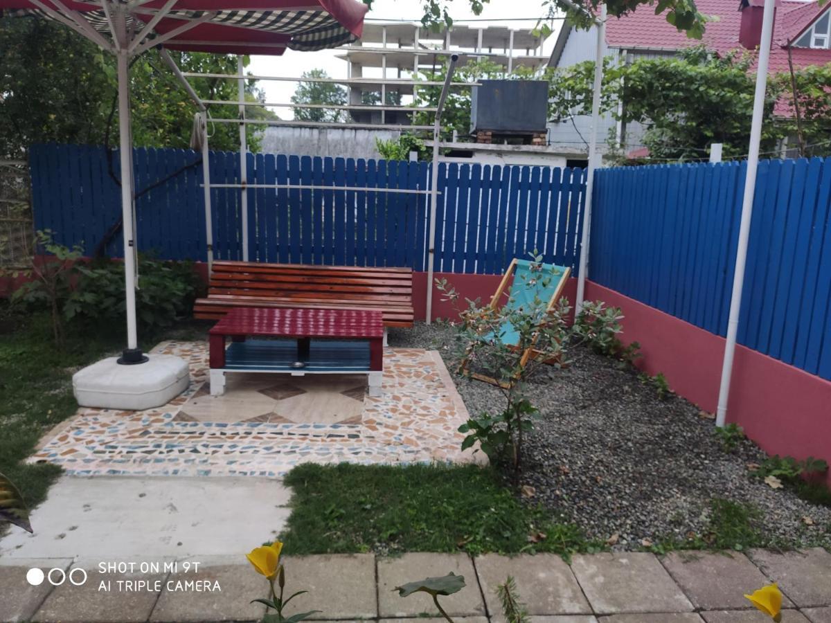 Guesthouse Mery Kobuleti Bagian luar foto
