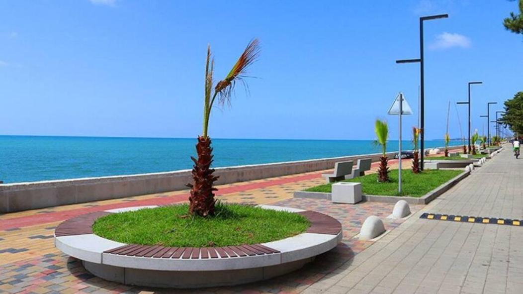 Guesthouse Mery Kobuleti Bagian luar foto