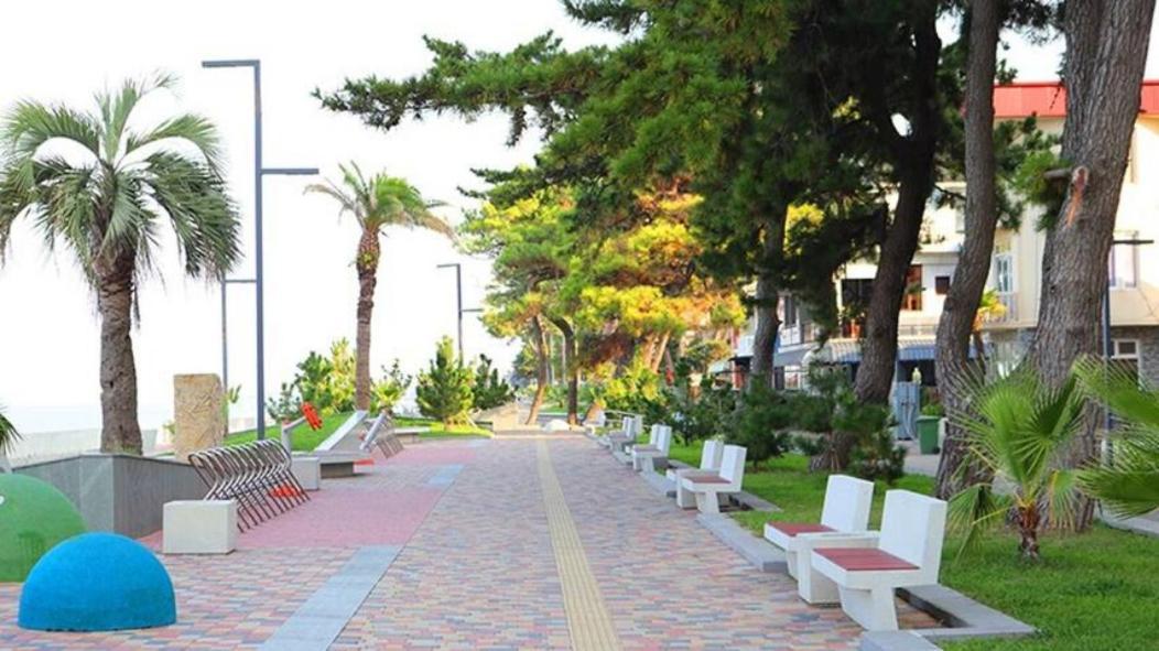 Guesthouse Mery Kobuleti Bagian luar foto