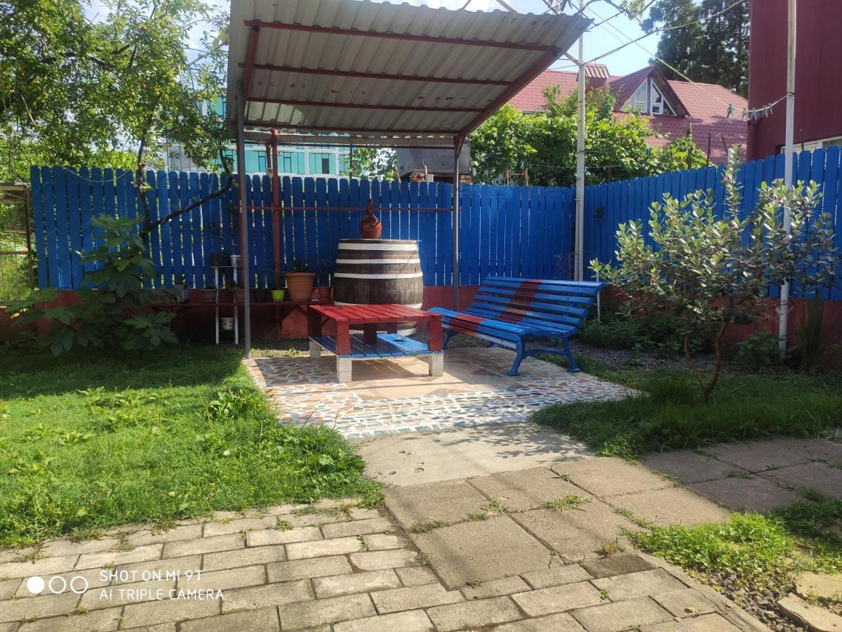 Guesthouse Mery Kobuleti Bagian luar foto