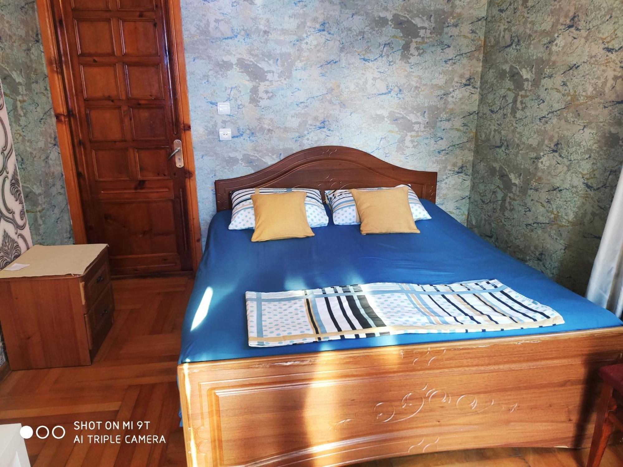 Guesthouse Mery Kobuleti Bagian luar foto
