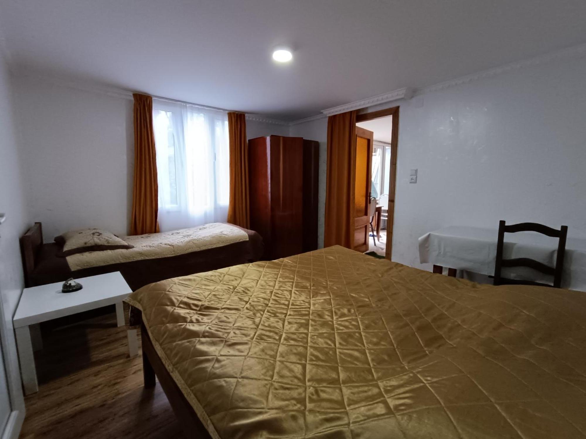 Guesthouse Mery Kobuleti Bagian luar foto